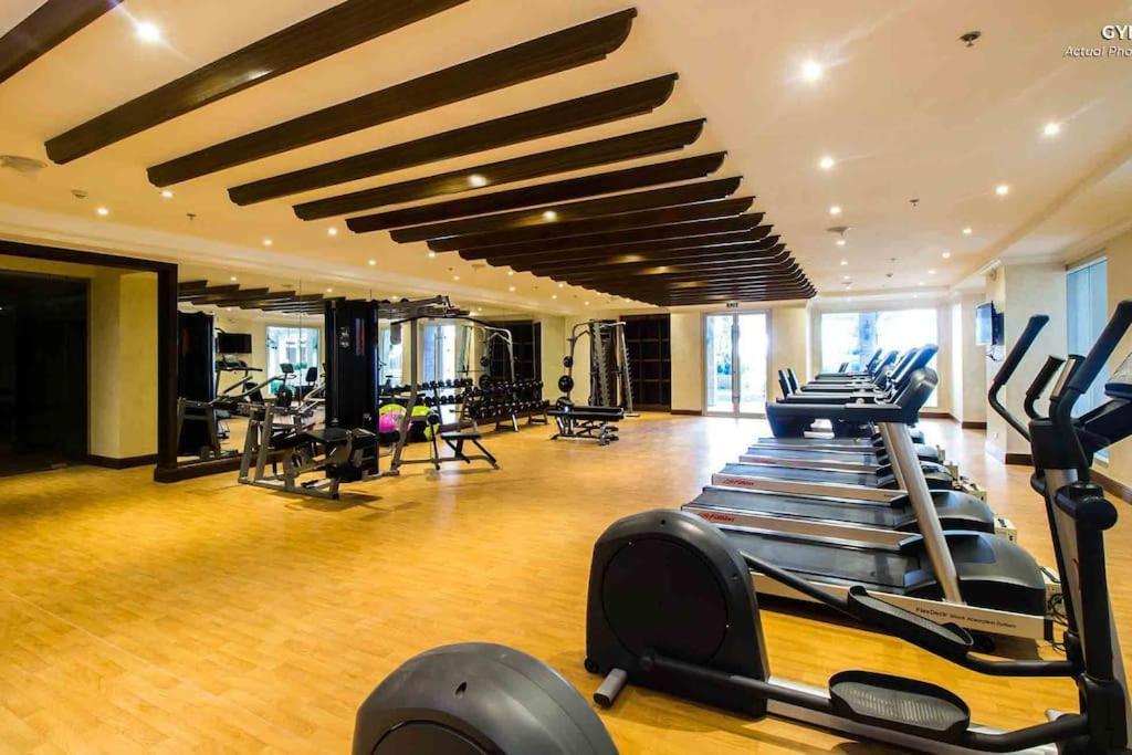 Monarch Parksuites - Balmoral Place Paranaque City Zewnętrze zdjęcie